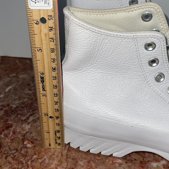 Converse Women's Chuck Taylor All Star Lugged 2.0 High White Platform Sneakers - Picture 7 of 9